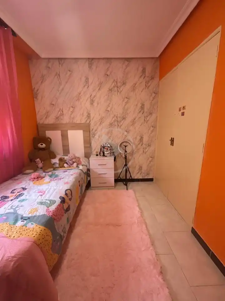 Habitación de Piso en venta en Linares con Aire acondicionado y Amueblado