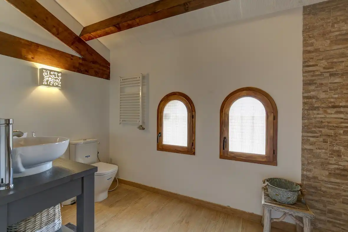 Badezimmer von Country house zum Verkauf in Llinars del Vallès mit Klimaanlage, Heizung und Abstellraum