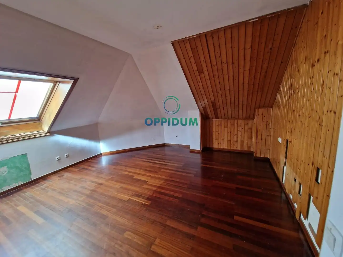 Habitación de Ático en venta en Melide