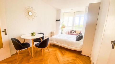 Foto 2 de Estudio de alquiler en De Orense, Cuatro Caminos - Azca,  Madrid Capital