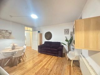 Exterior view of Apartment for sale in León Capital   with Heating, Parquet flooring and Furnished