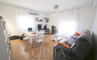 Living room of Flat for sale in Tomelloso  with Air Conditioner, Heating and Terrace