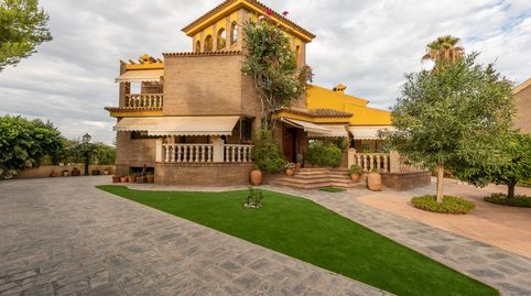 CHALET FAMILIAR DE LO MEJOR DE LA ZONA