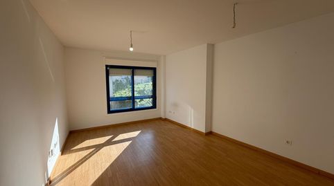 Foto 5 de Piso de alquiler en Redondela, Pontevedra