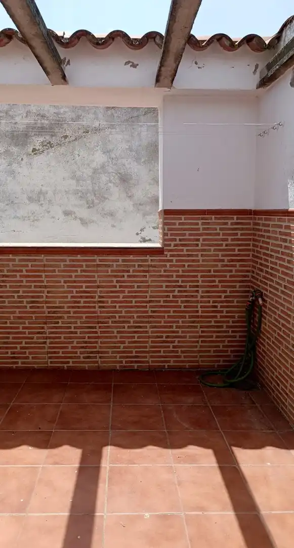 Vista exterior de Piso en venta en Jerez de los Caballeros con Terraza, Amueblado y Balcón