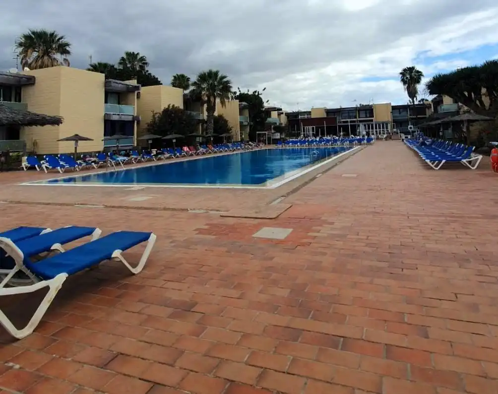Piscina de Pis de lloguer en Arona amb Terrassa, Moblat i Piscina comunitària