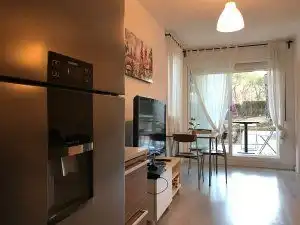 Wohnzimmer von Haus oder Chalet zur Miete in Castell d'Aro, Platja d'Aro i s'Agaró mit Terrasse, Mikrowelle und Gemeinschaftspool