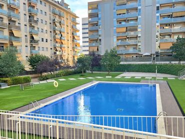 Appartamento con piscina in vendita a Parc d’Europa