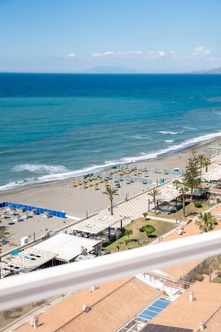 Vista exterior de Àtic en venda en Torrox amb Terrassa