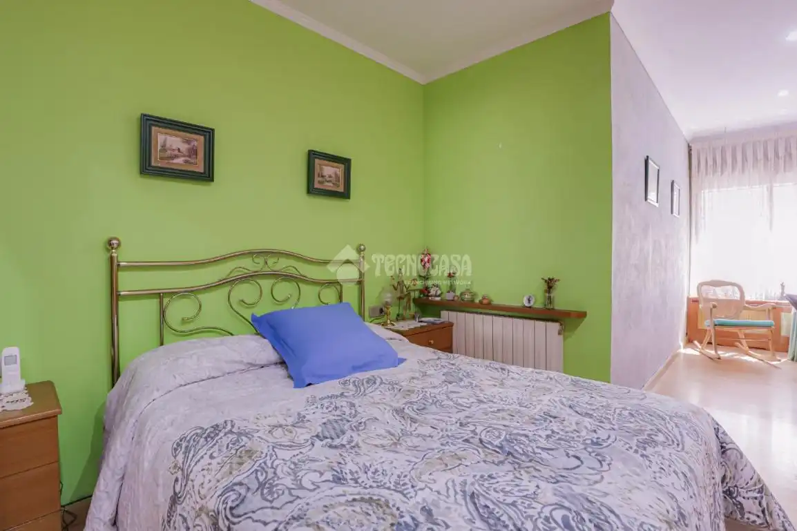 Bedroom of Flat for sale in Terrassa  with Air Conditioner, Heating and Terrace