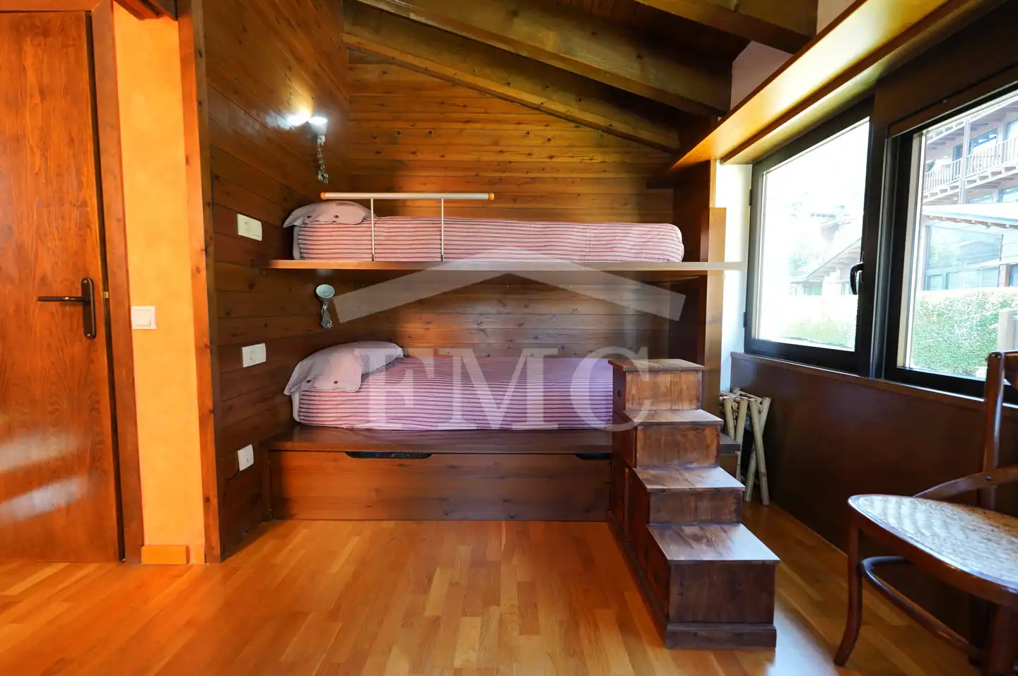 Bedroom of Houses for sale in Alp  with Heating, Parquet flooring and Terrace