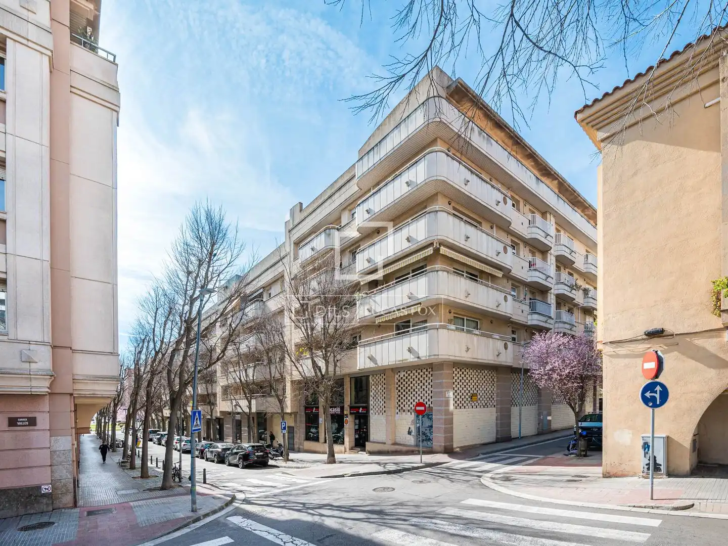 Exterior view of Flat for sale in Sant Cugat del Vallès  with Air Conditioner, Heating and Terrace