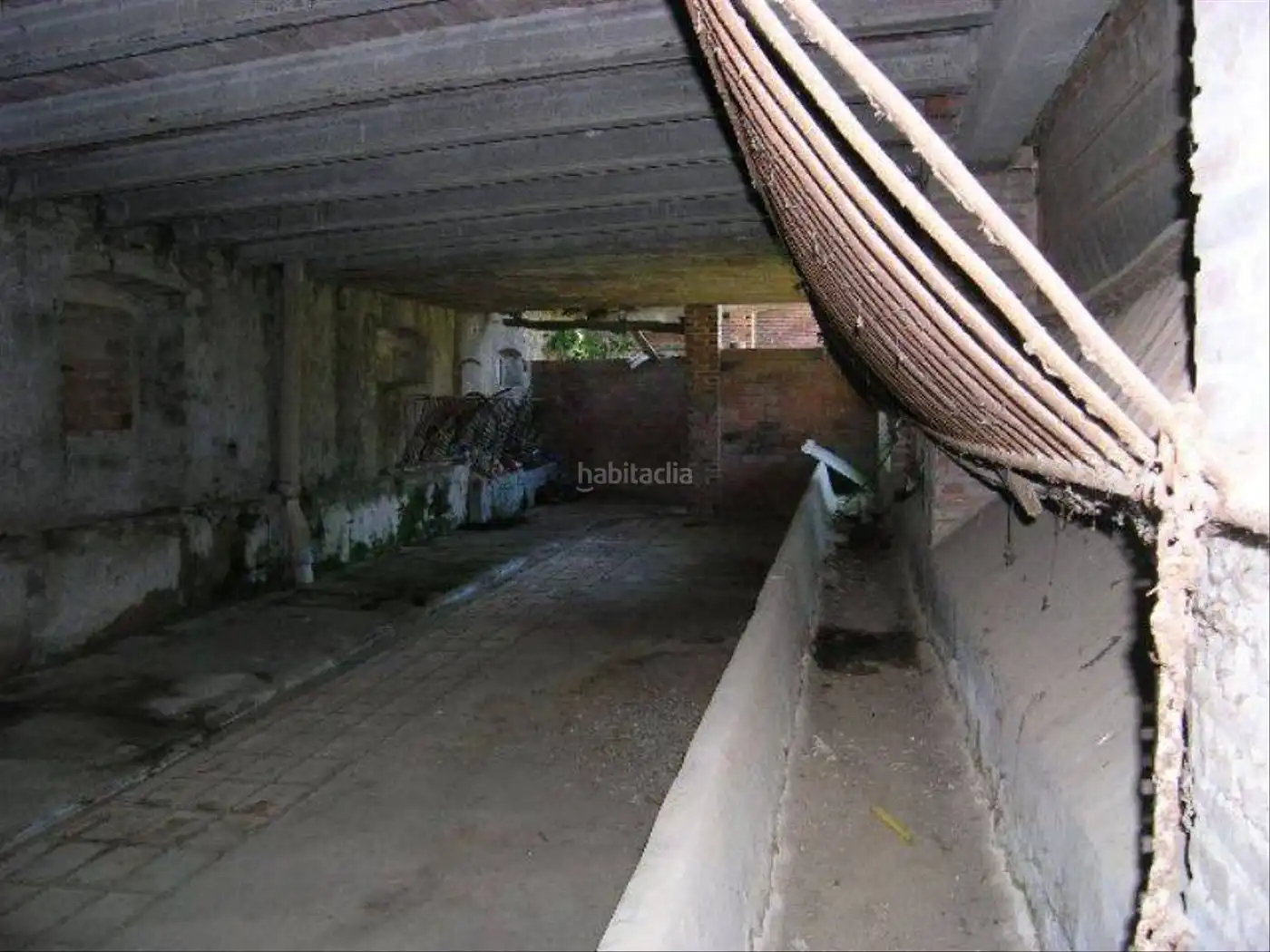 Casa rustica con giardino in vendita a La Bisbal d'Empordà, imagen 6