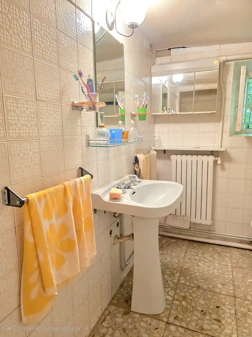 Bany de Casa o xalet en venda en Cervera de Pisuerga amb Calefacció i Jardí privat
