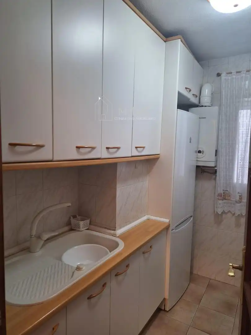 Kitchen of Flat for rent in Madrid  with Air Conditioner, Heating and Furnished