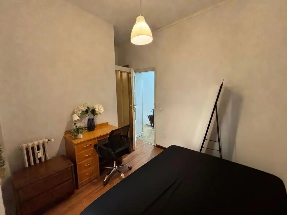 Bedroom of Flat for rent in Madrid