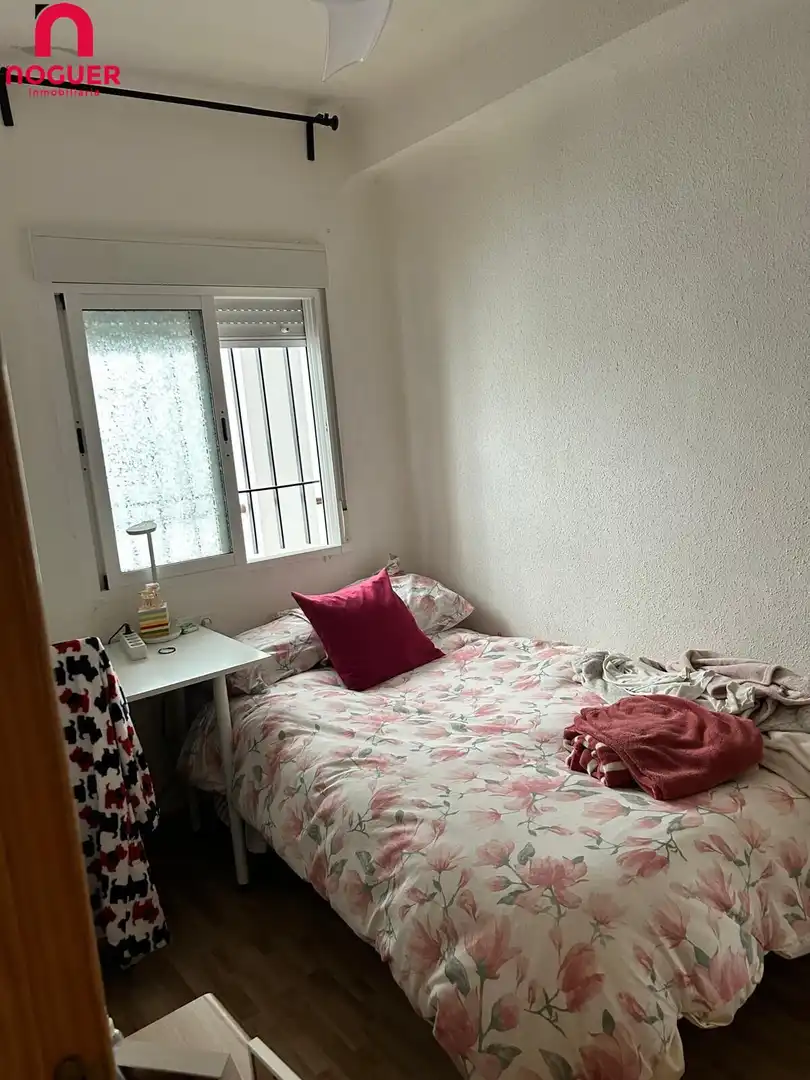 Dormitori de Pis en venda en Córdoba amb Aire condicionat, Calefacció i Terrassa