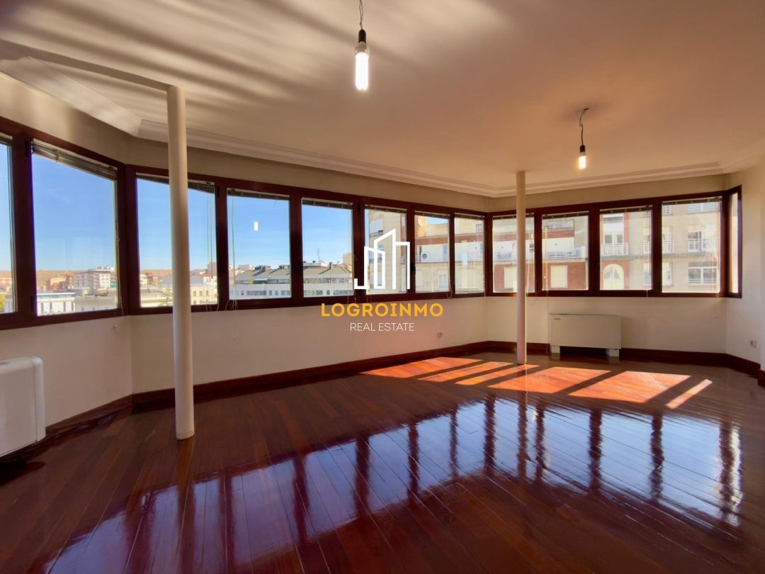 Flat for sale in  Logroño  with Air Conditioner, Heating and Storage room