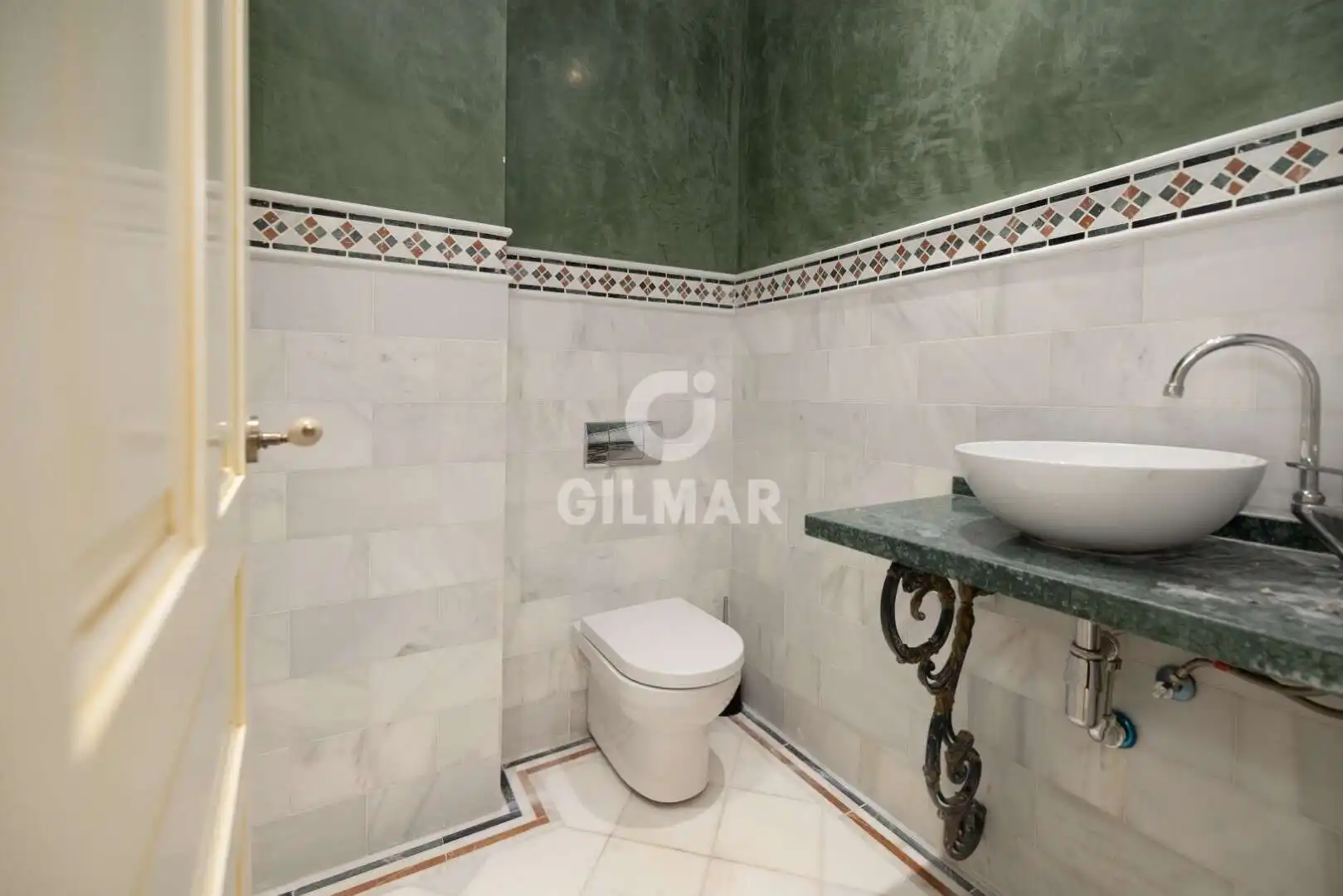 Bathroom of Houses for sale in Jerez de la Frontera  with Heating, Private garden and Swimming Pool