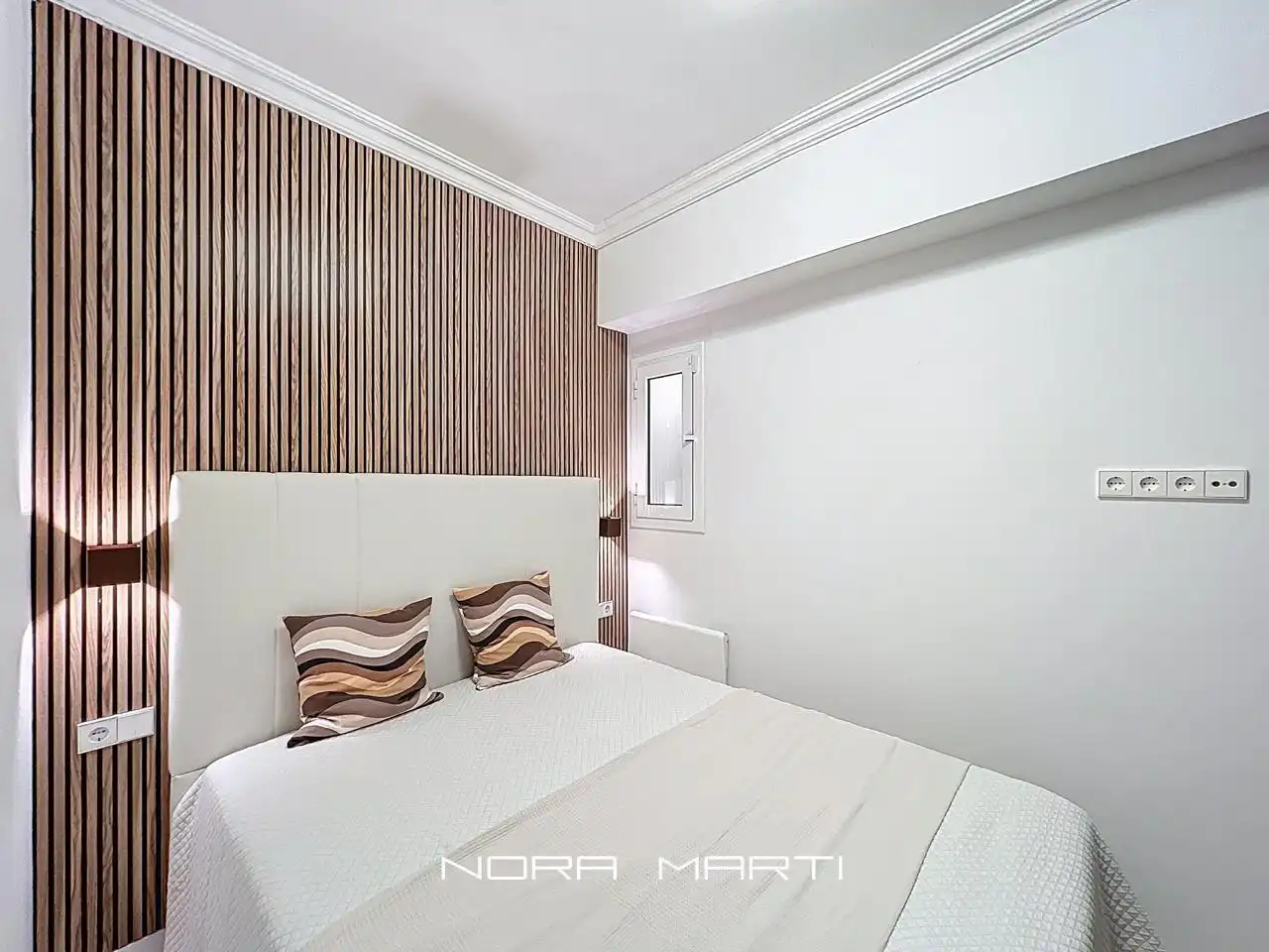 Bedroom of Flat for sale in Barcelona  with Air Conditioner, Heating and Parquet flooring