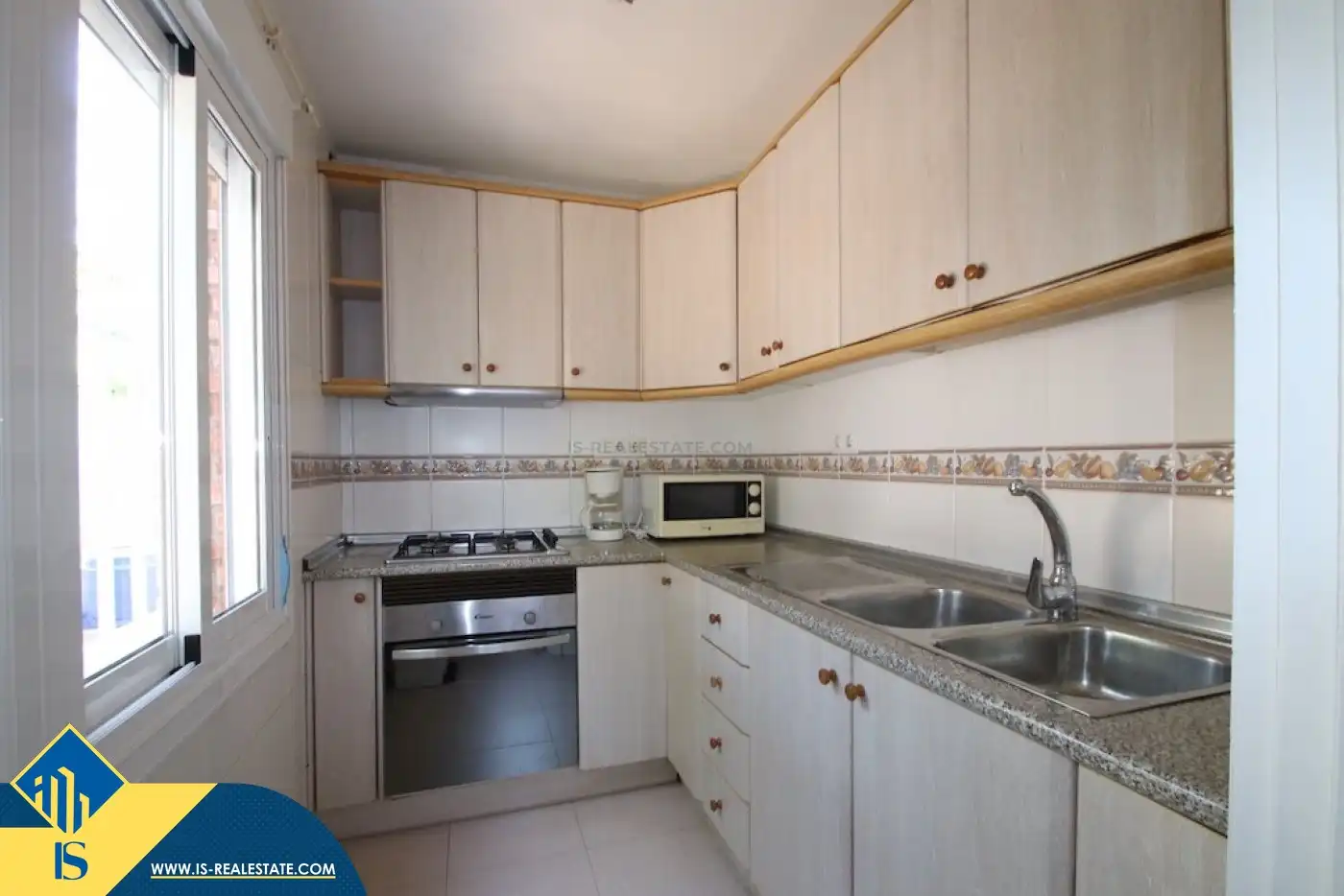 Cuina de Casa o xalet de lloguer en Orihuela amb Aire condicionat, Terrassa i Moblat
