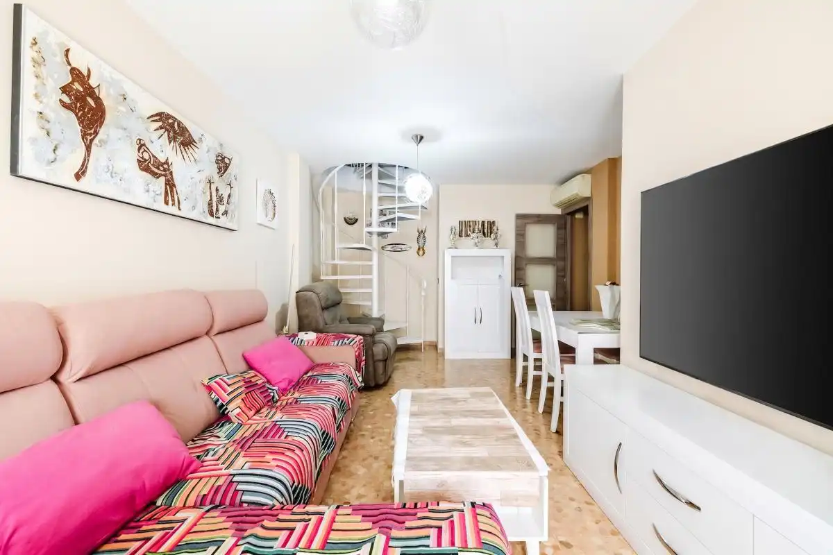 Sala de estar de Ático en venta en Málaga con Aire acondicionado, Calefacción y Jardín privado