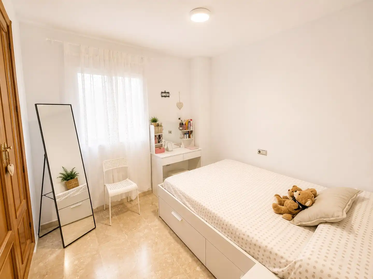 Dormitori de Pis en venda en Torremolinos amb Aire condicionat, Terrassa i Traster