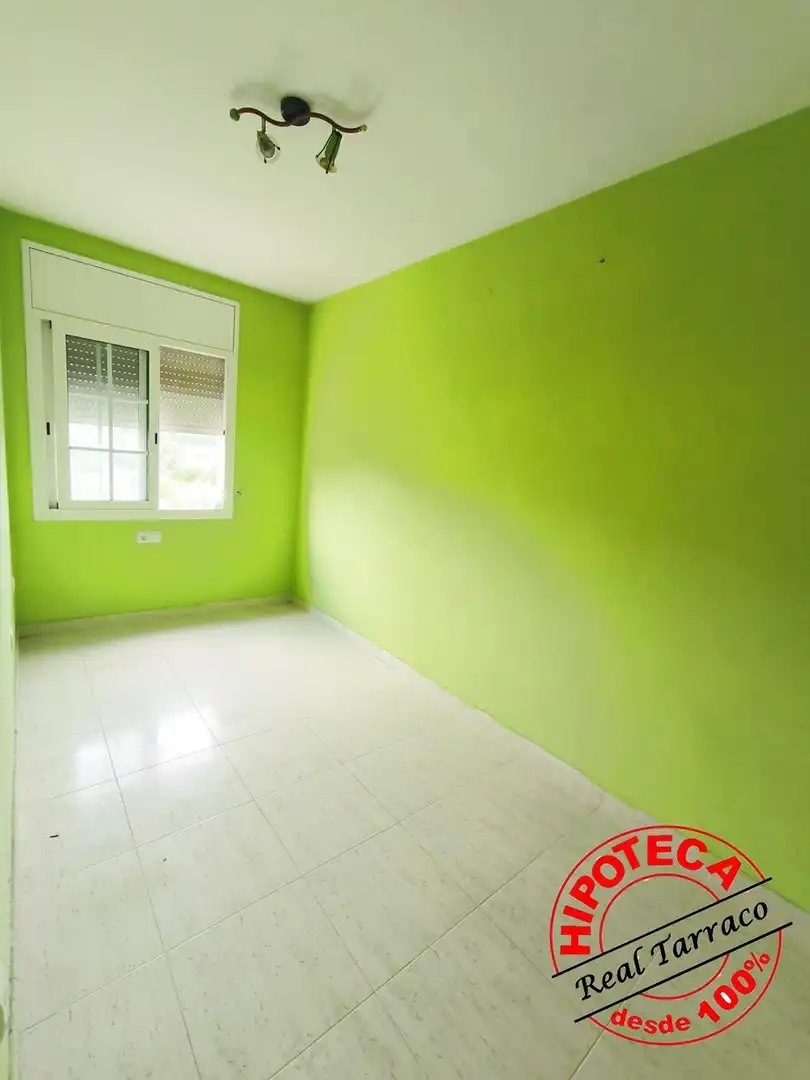 Habitación de Casa adosada en venta en Calafell con Piscina comunitaria
