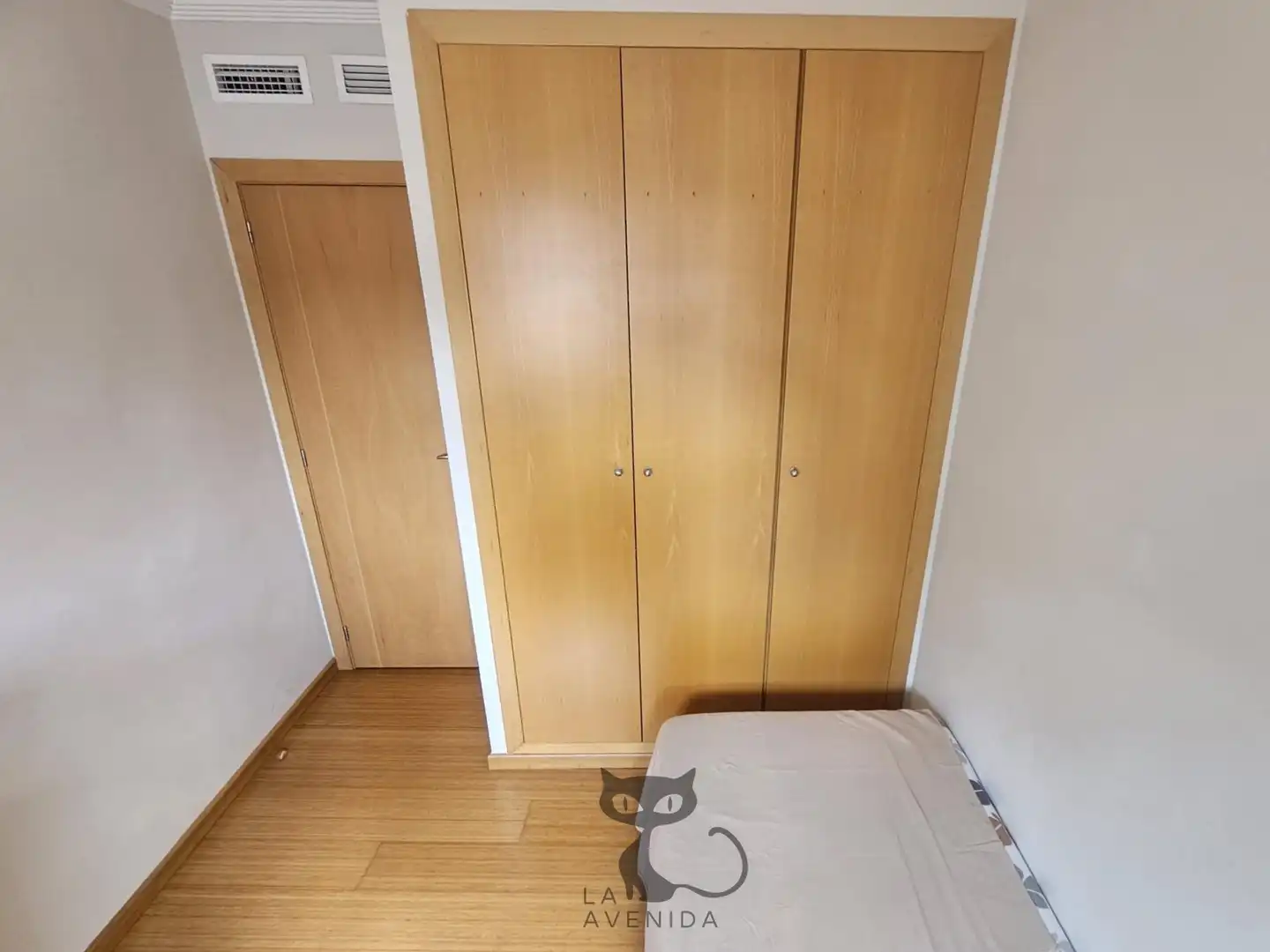Habitación de Apartamento en venta en Albal con Aire acondicionado, Calefacción y Terraza