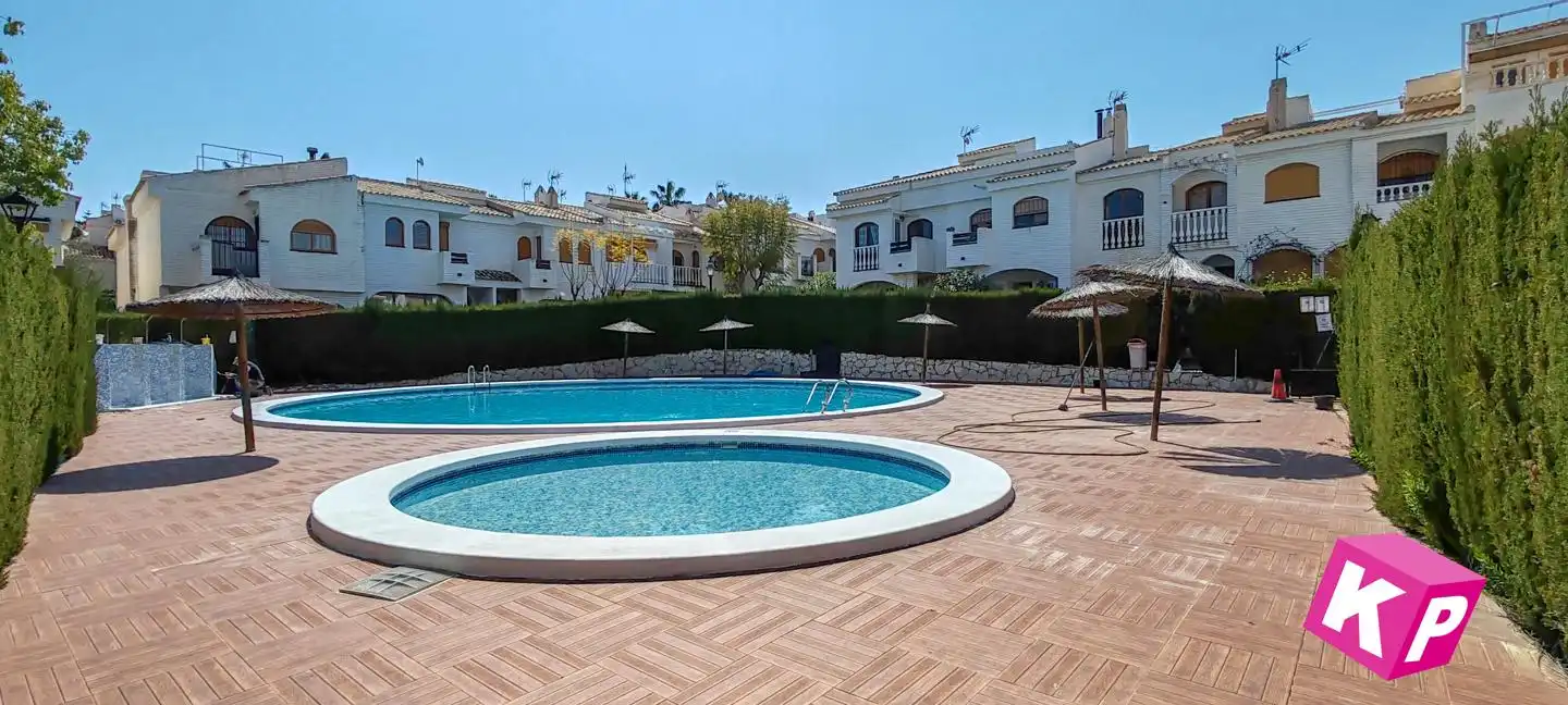 Bungalow con piscina en venta en Del Carabasí, imagen 34