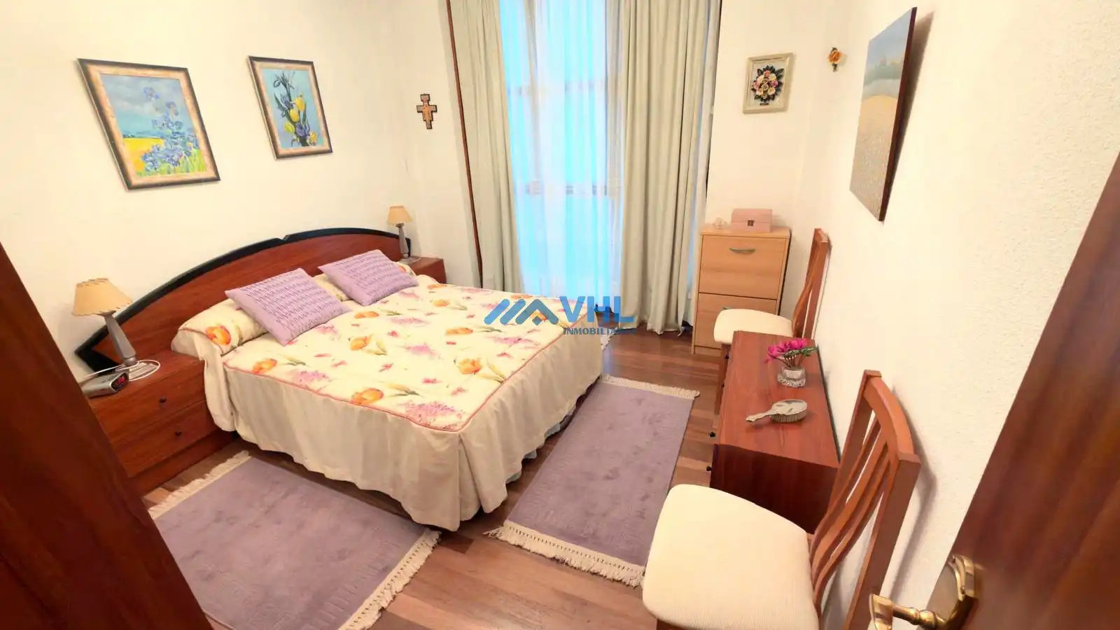 Bedroom of Apartments for sale in Castro-Urdiales  with Furnished