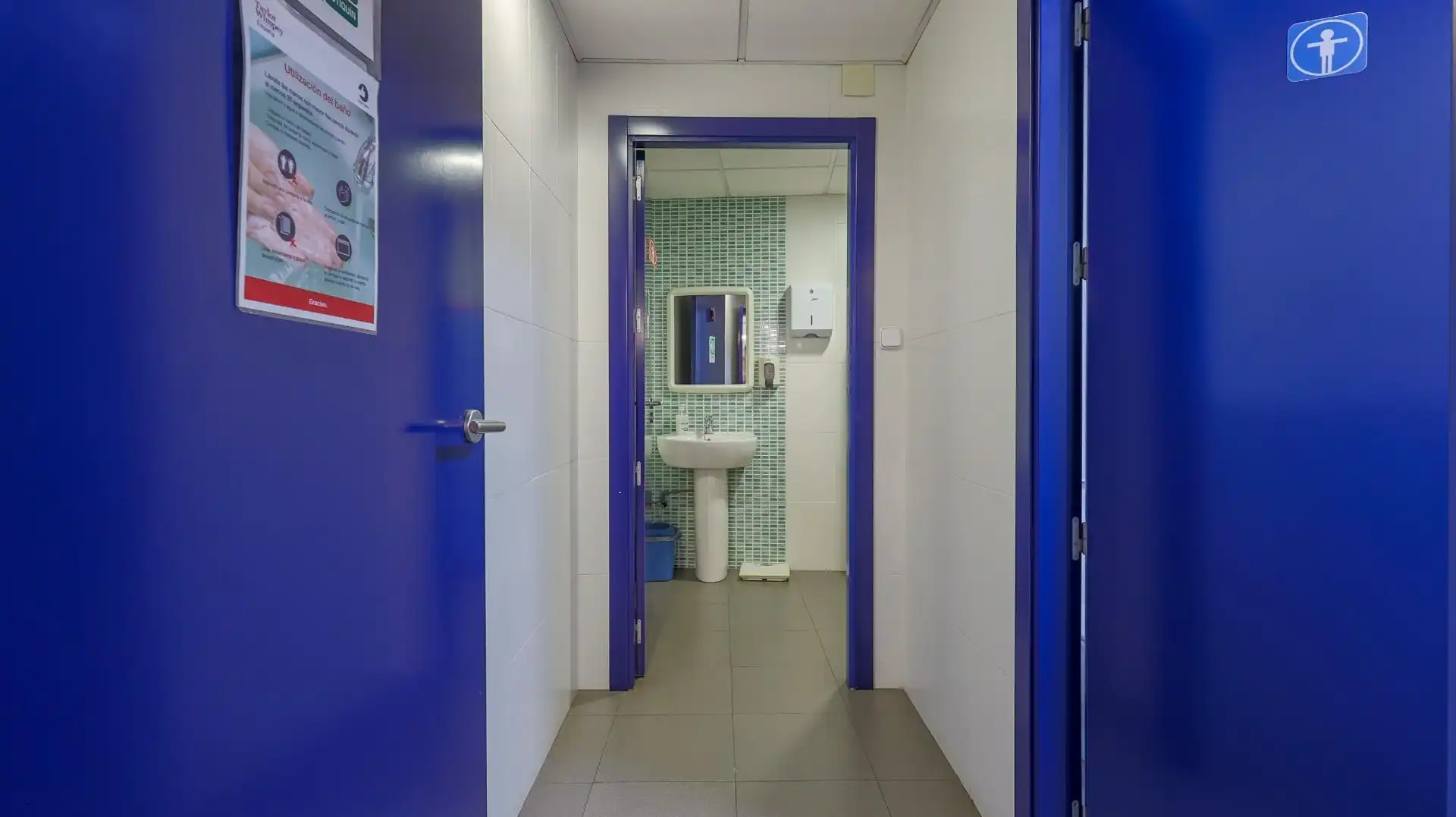 Bathroom of Office for rent in Alicante / Alacant