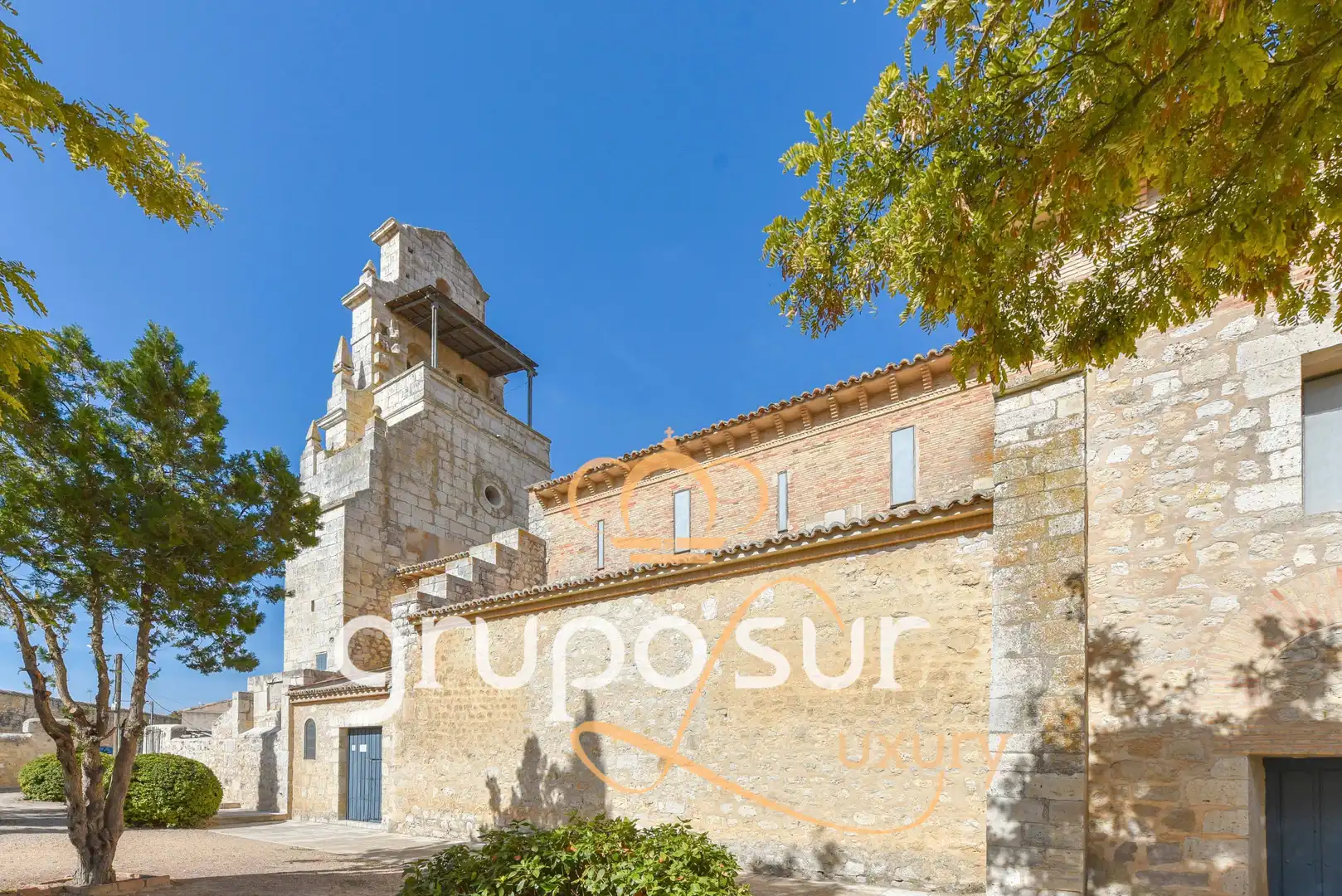 Vista exterior de Casa o chalet en venta en San Cebrián de Mazote con Calefacción, Jardín privado y Parquet