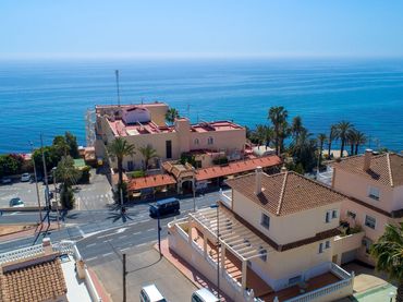 Villa con piscina in vendita a Playa de los Locos