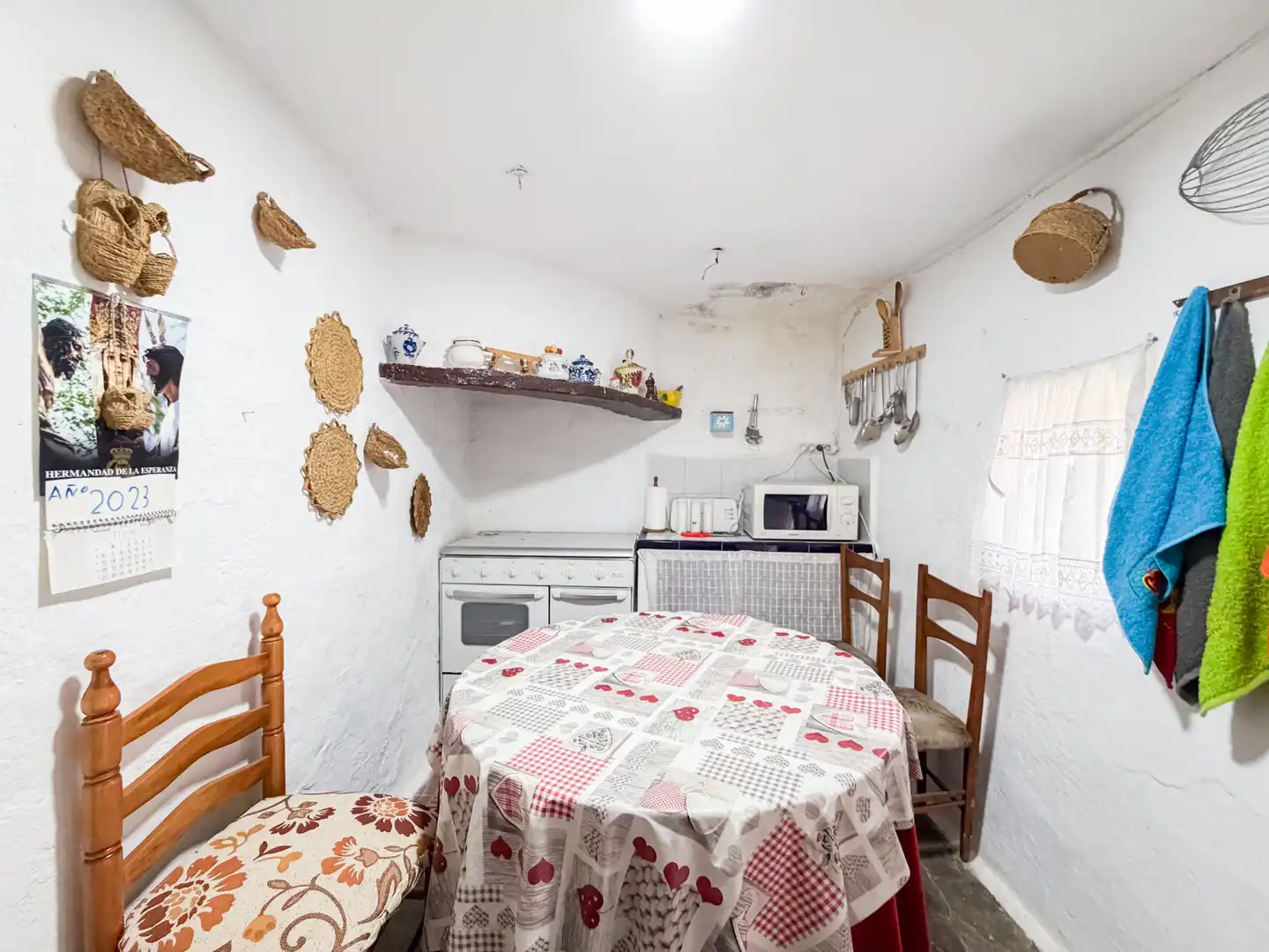 Küche von Einfamilien-Reihenhaus zum Verkauf in Baza mit Privatgarten, Parkett und Abstellraum