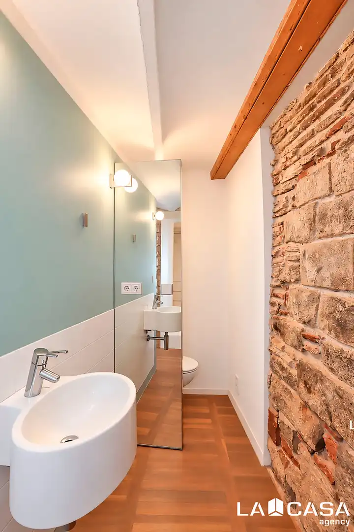 Maisonette zum Verkauf in Barcelona, Barcelona