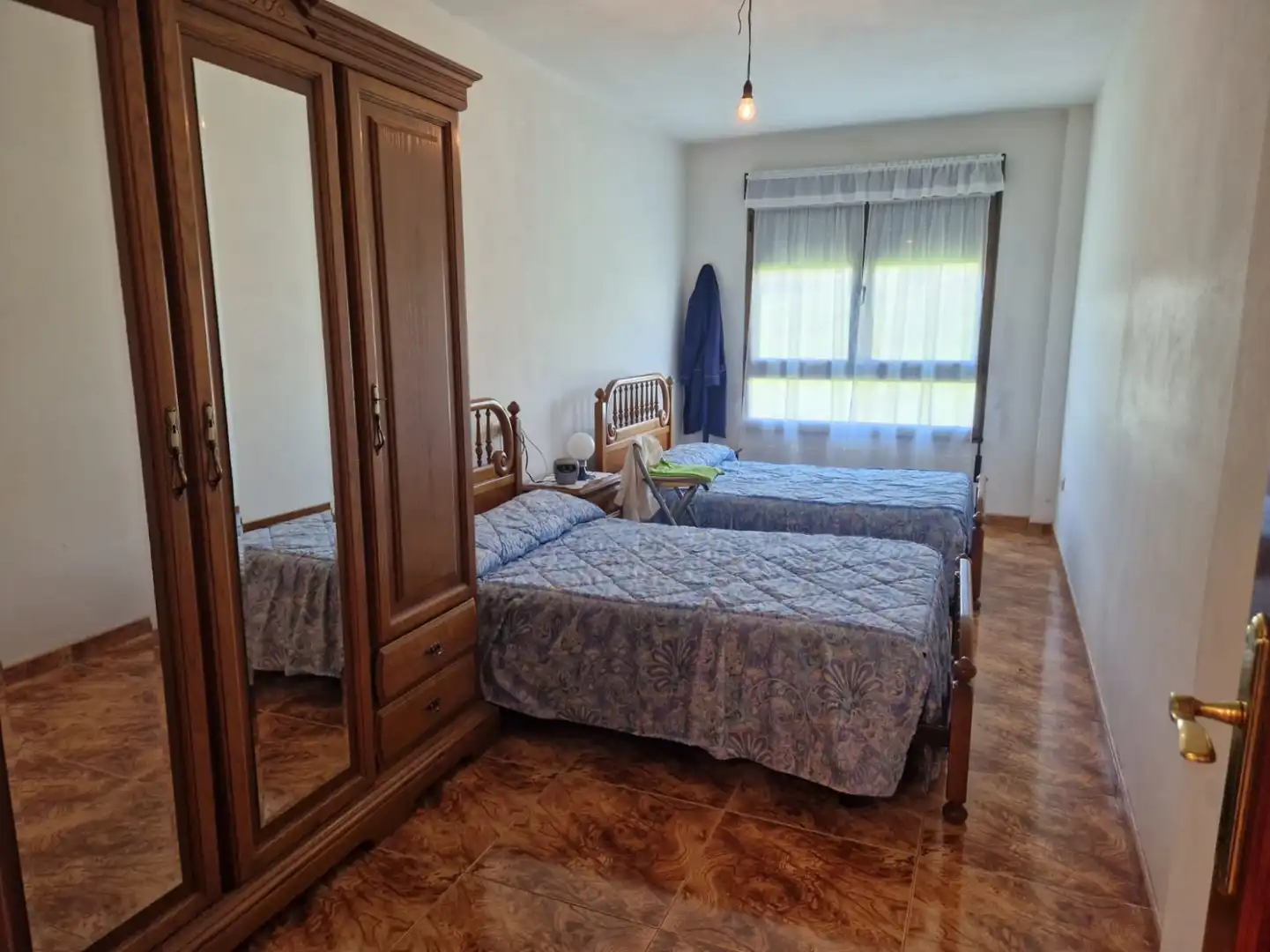 Habitación de Casa o chalet en venta en Illas con Calefacción y Trastero