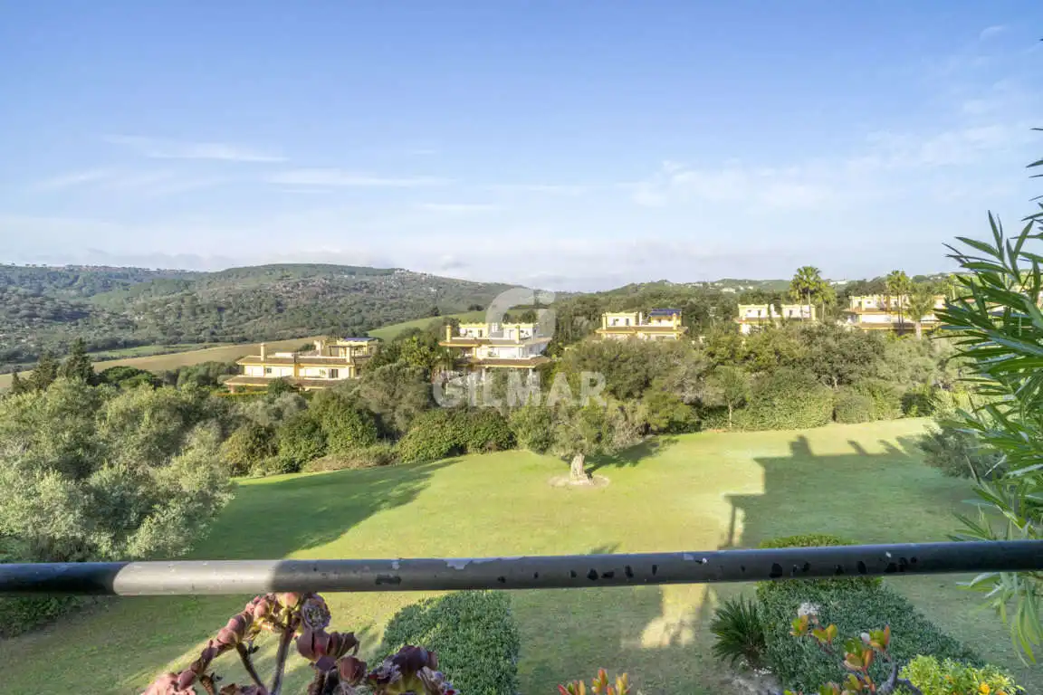 Garten von Maisonette zum Verkauf in Sotogrande mit Heizung, Abstellraum und Schwimmbad