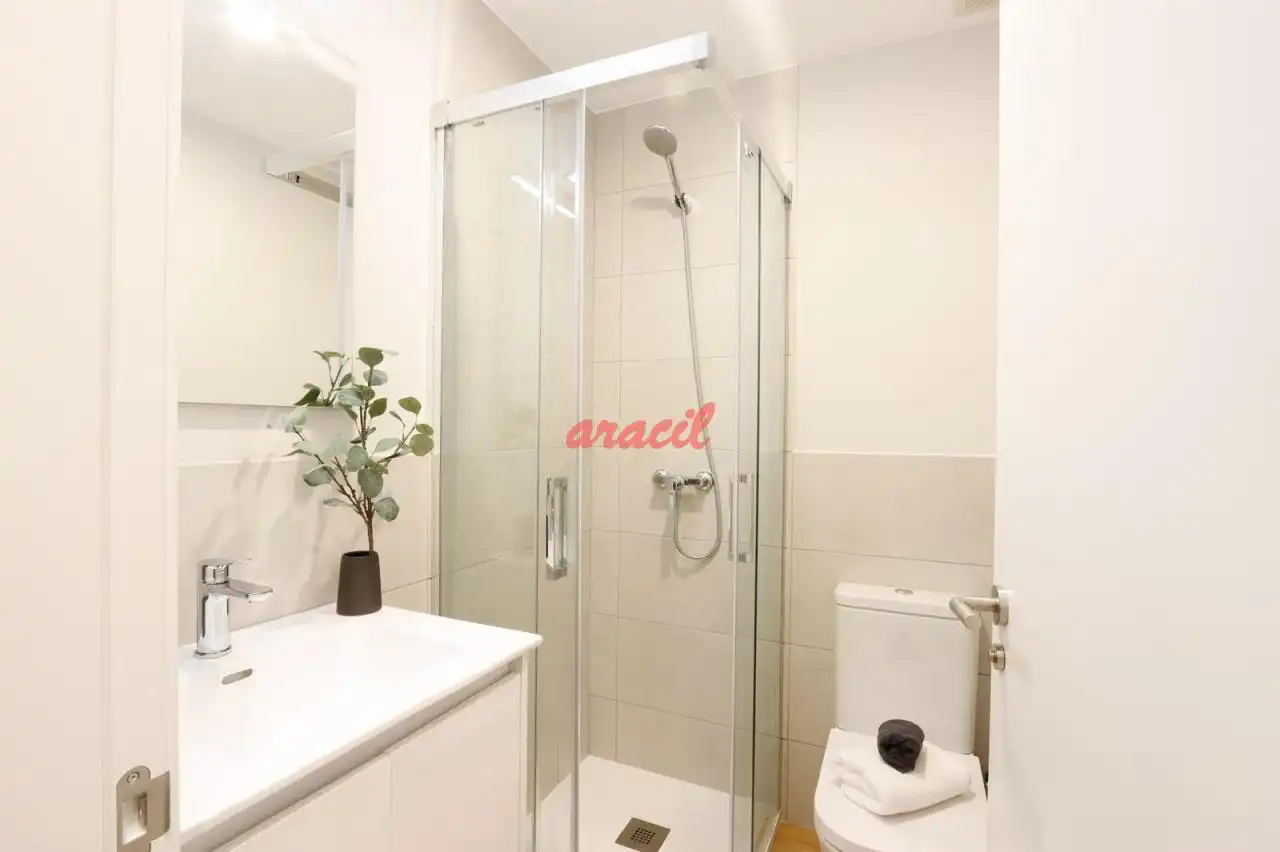 Baño de Piso en venta en Ourense Capital  con Calefacción y Amueblado