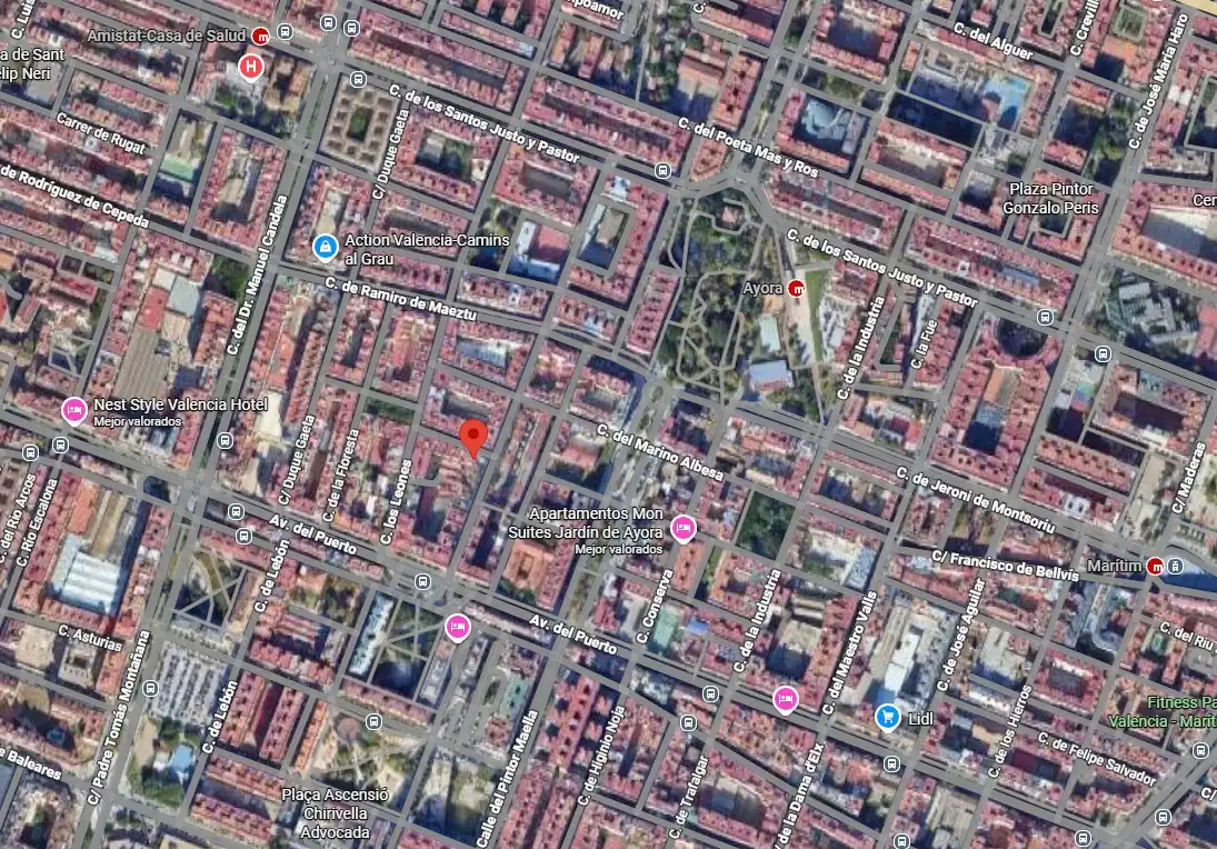Vista exterior de Pis en venda en Valencia amb Balcó