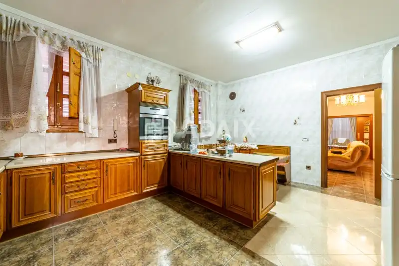 Küche von Haus oder Chalet zum Verkauf in Úbeda mit Terrasse, Abstellraum und Balkon