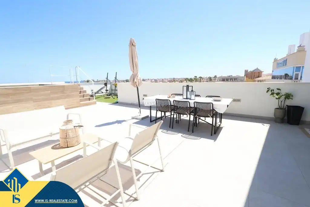 Terrassa de Àtic de lloguer en Orihuela amb Terrassa, Piscina i Moblat
