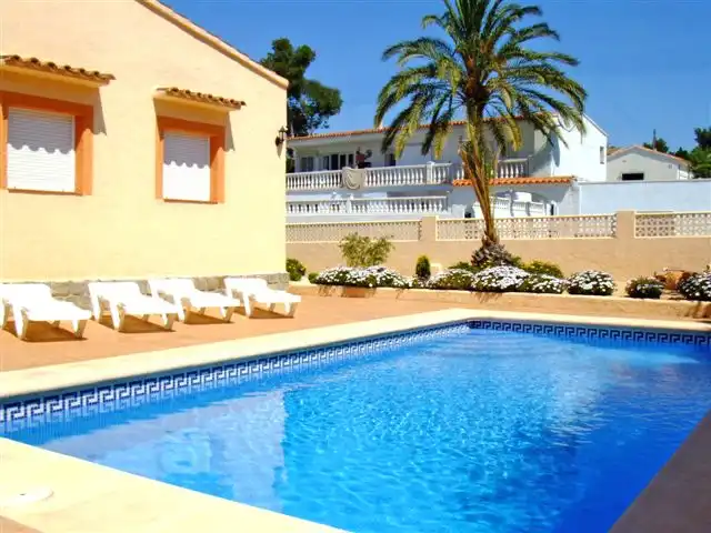 House with garden for sale in Canuta, imagen 2