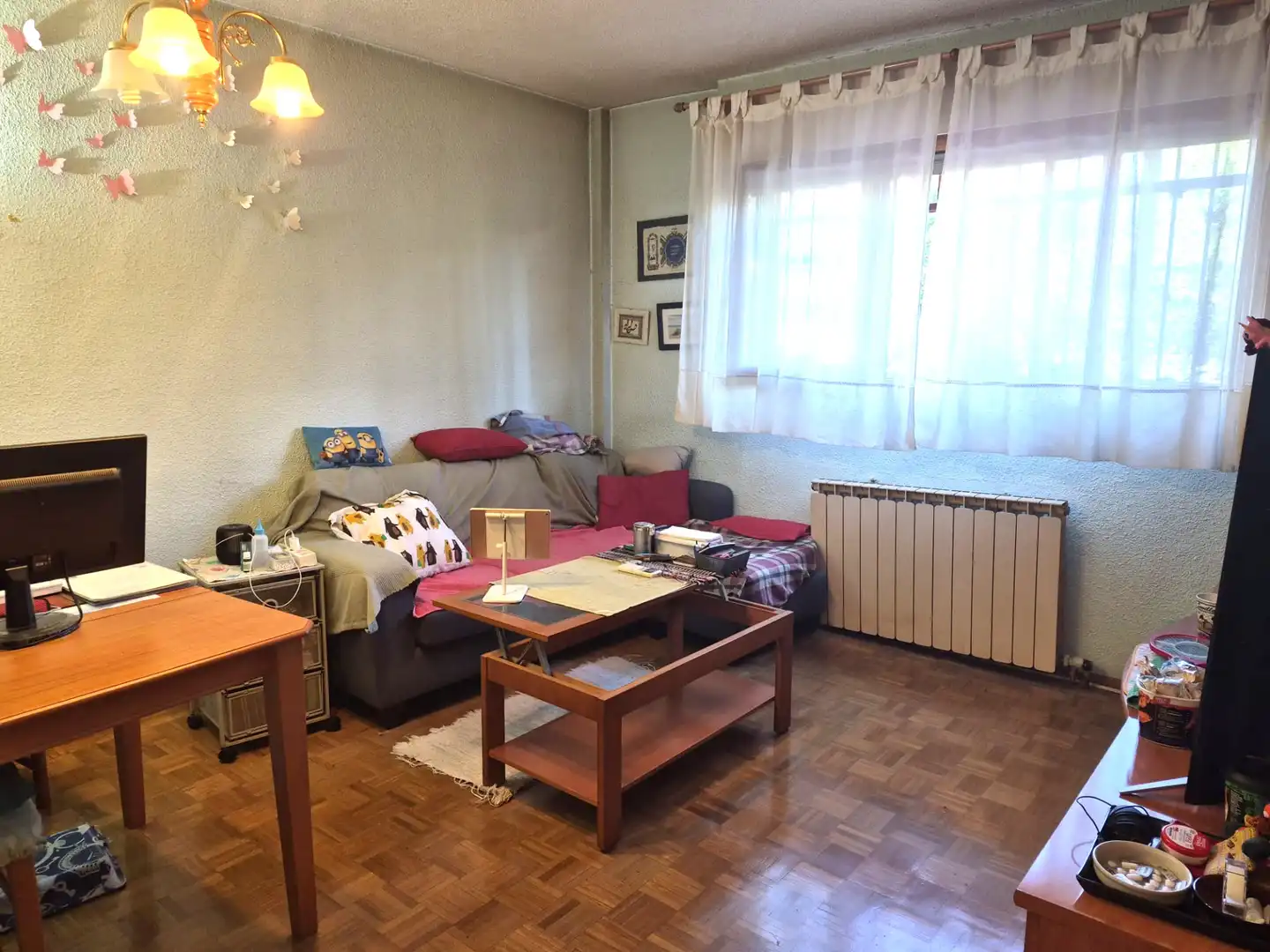 Sala de estar de Piso en venta en San Fernando de Henares con Aire acondicionado, Calefacción y Parquet