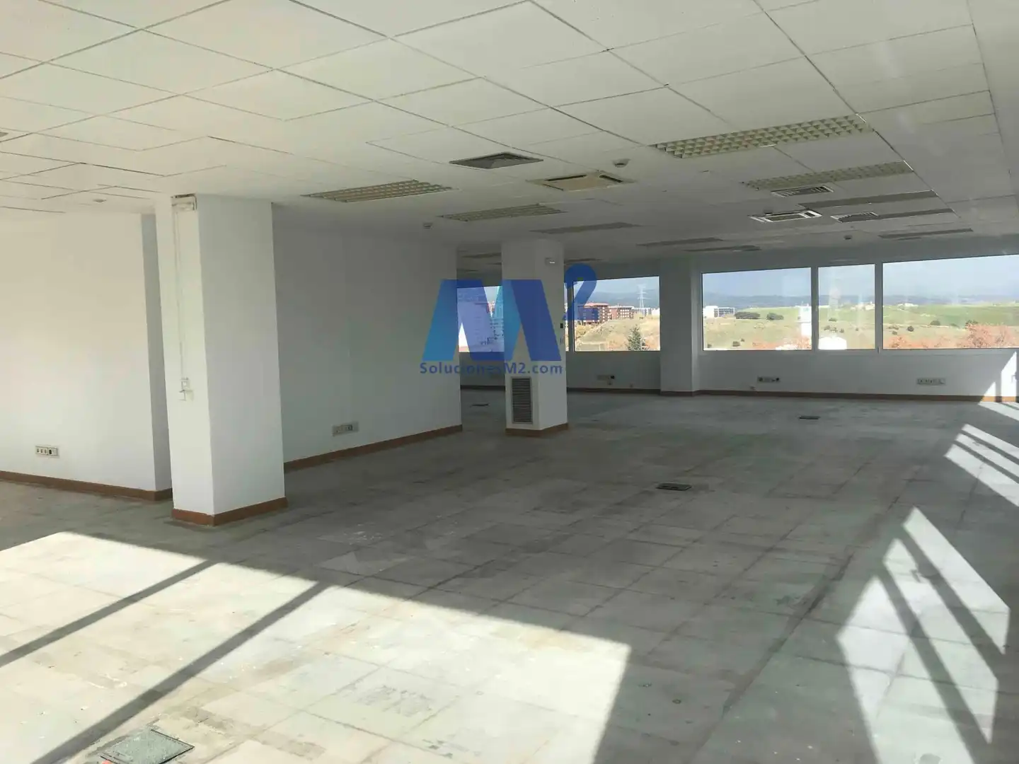 Oficina de alquiler en Tres Cantos
