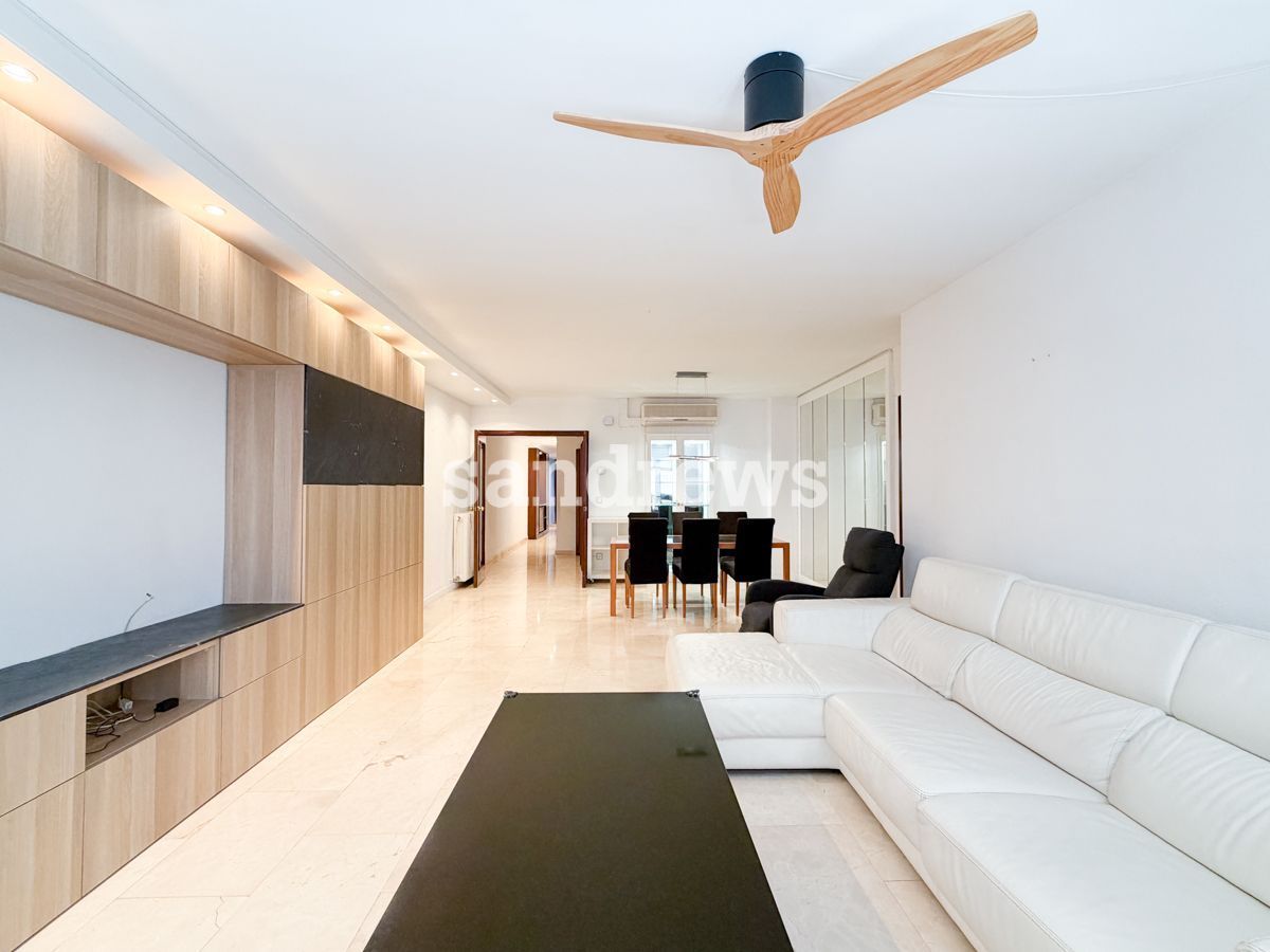 Living room of Flat for sale in Figueres  with Air Conditioner, Heating and Terrace