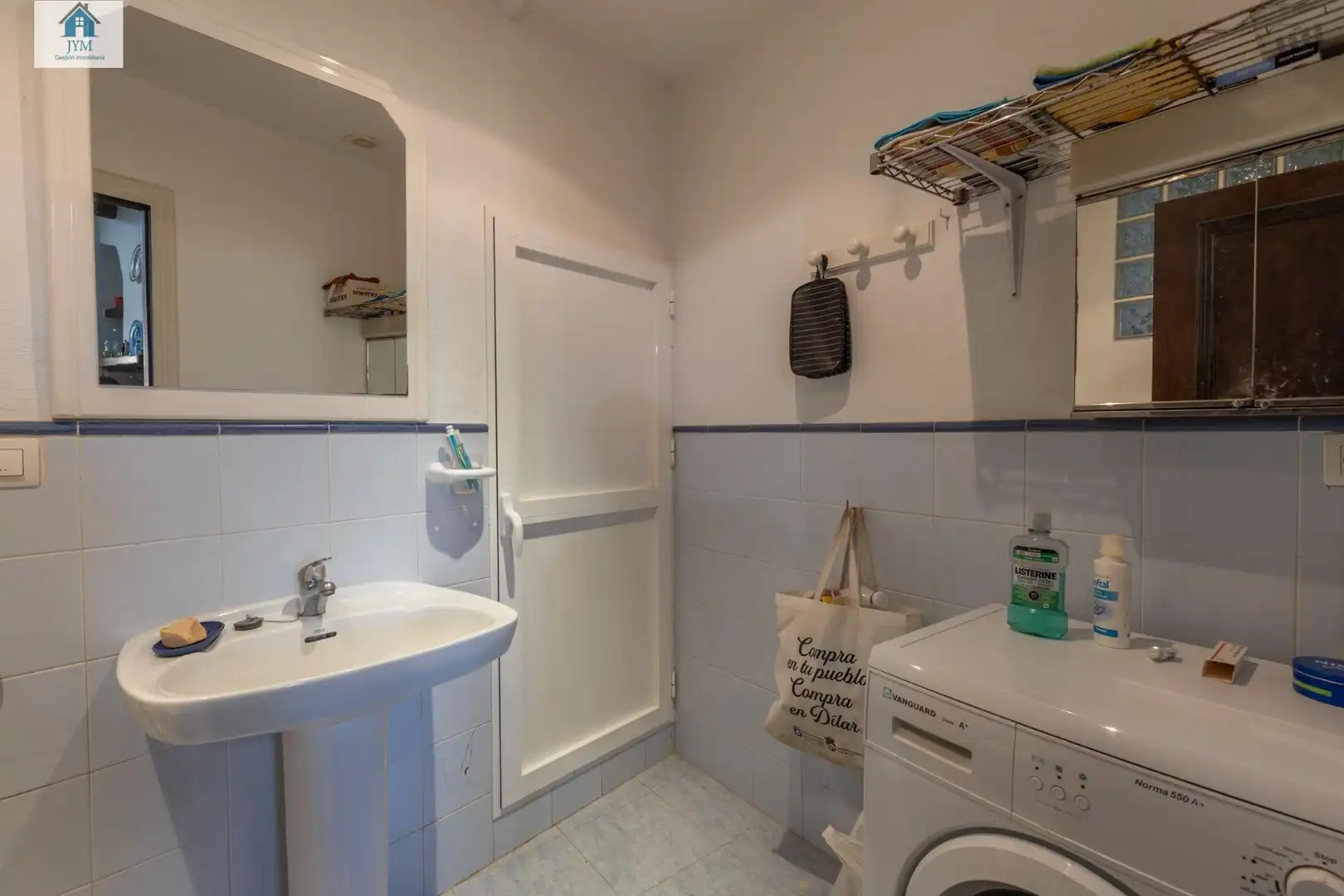 Baño de Casa o chalet en venta en Dílar con Aire acondicionado, Calefacción y Jardín privado