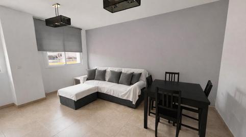 Foto 4 de Pis de lloguer a Calle Tejares, Parque Victoria Eugenia, Málaga Capital