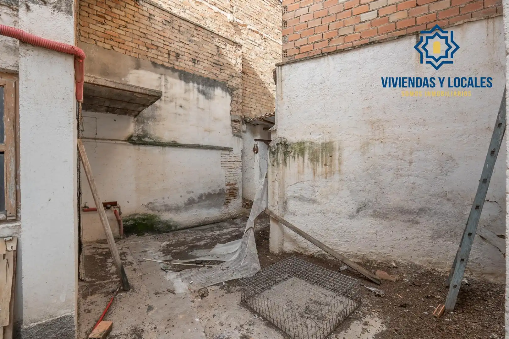 Vista exterior de Residencial en venda en Albolote