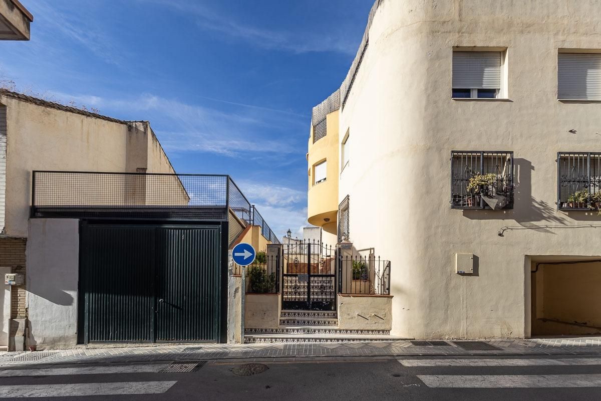 Exterior view of Attic for sale in Maracena  with Terrace